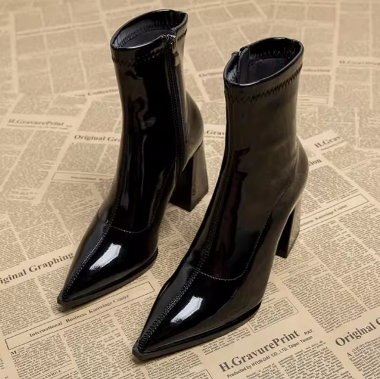 Damen Stiefeletten Glänzend Lackleder Schwarz Hochglanz