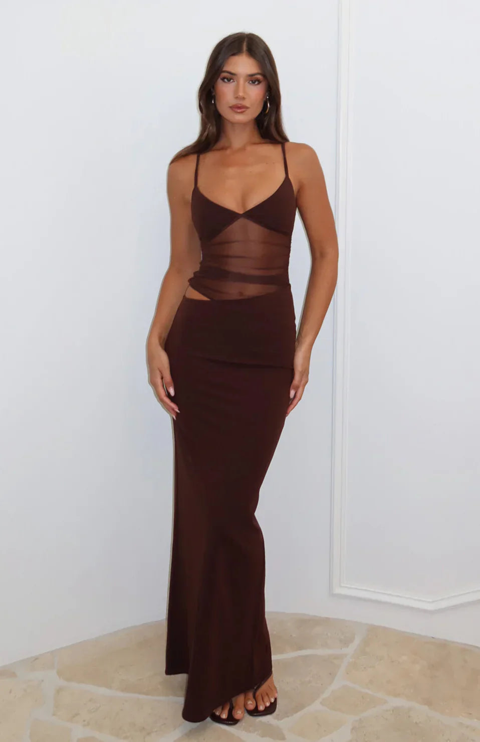 Elegantes Maxikleid mit Mesh Details und V-Ausschnitt