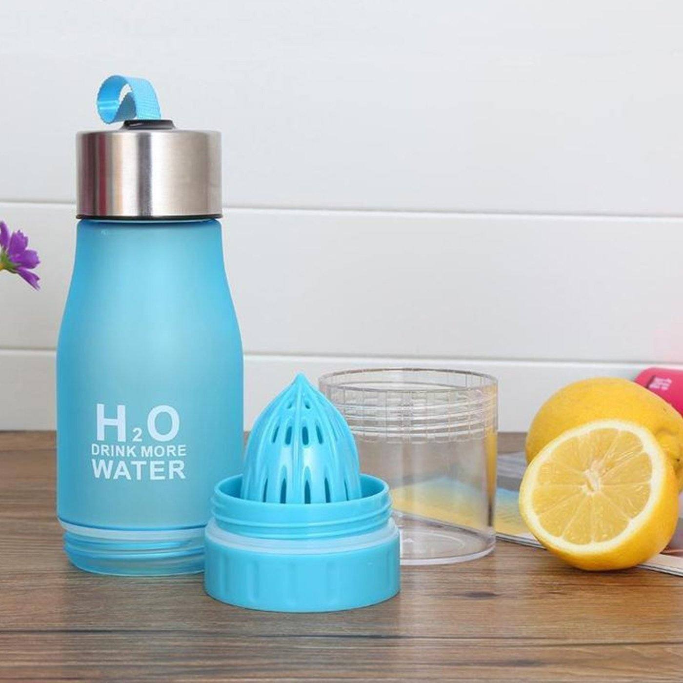 Wasserflasche mit Frucht-Infuser Durchsichtig